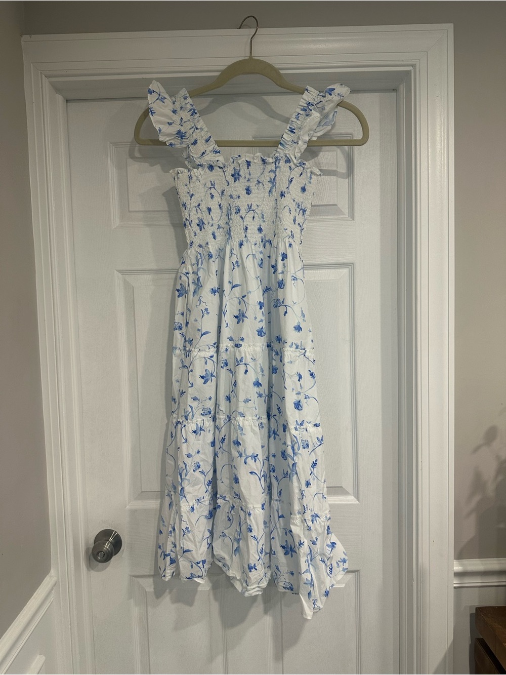 Hill House Ellie Nap Dress with Light Blue Floral Print Size M - Picture 3 of 4